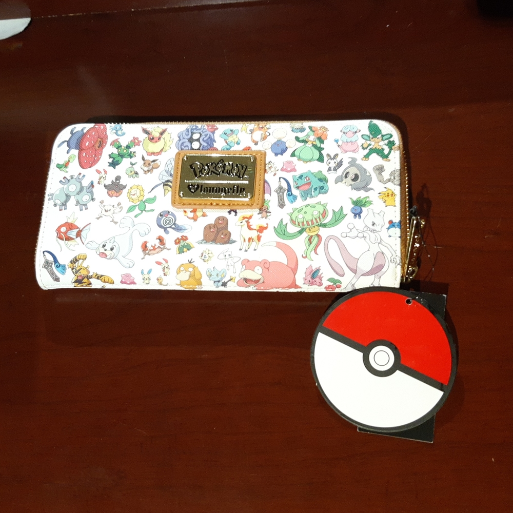 ♡ pokemon wallet
